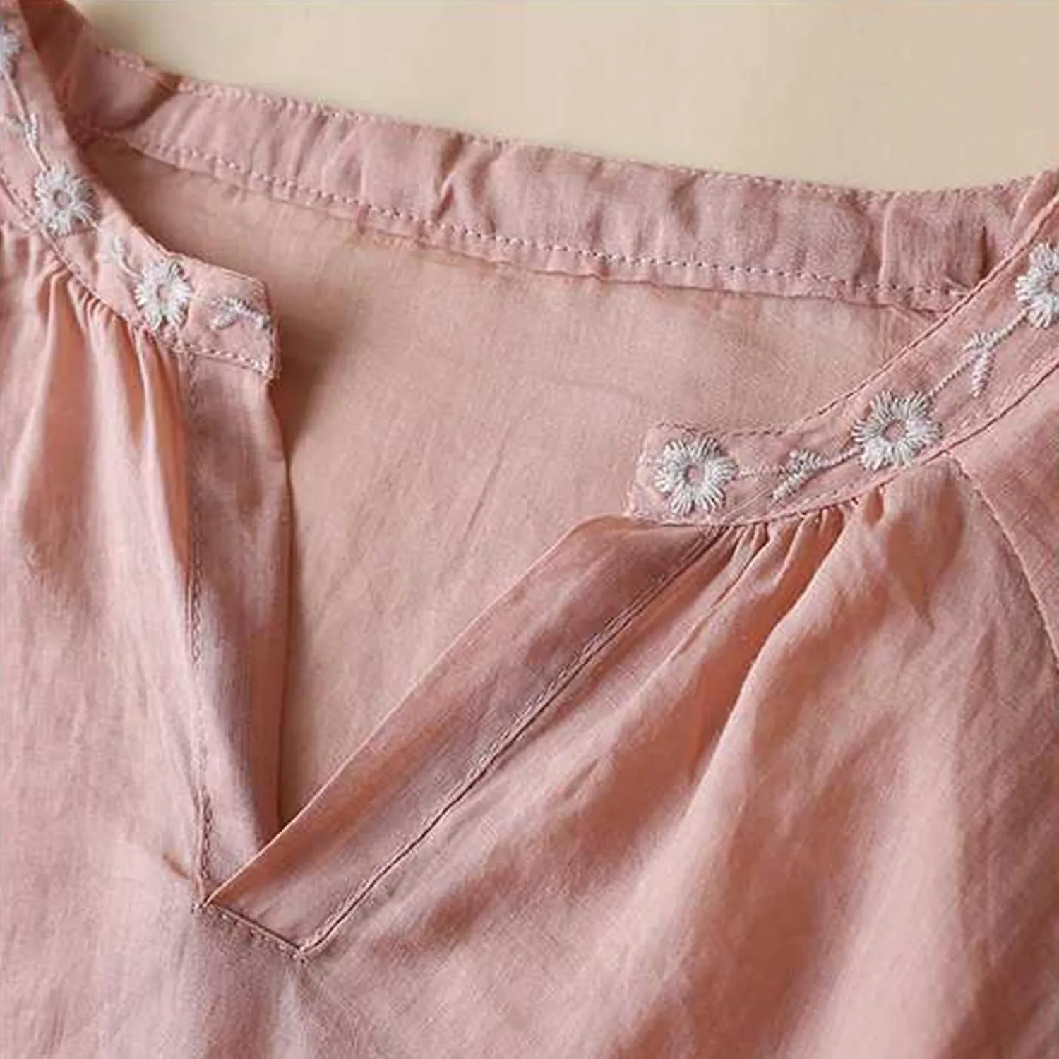 Embroidery Trim T-Shirts Women Cotton Linen Half Sleeve V Neck Tunic Tops Summer Casual Lightweight Vintage Blouses