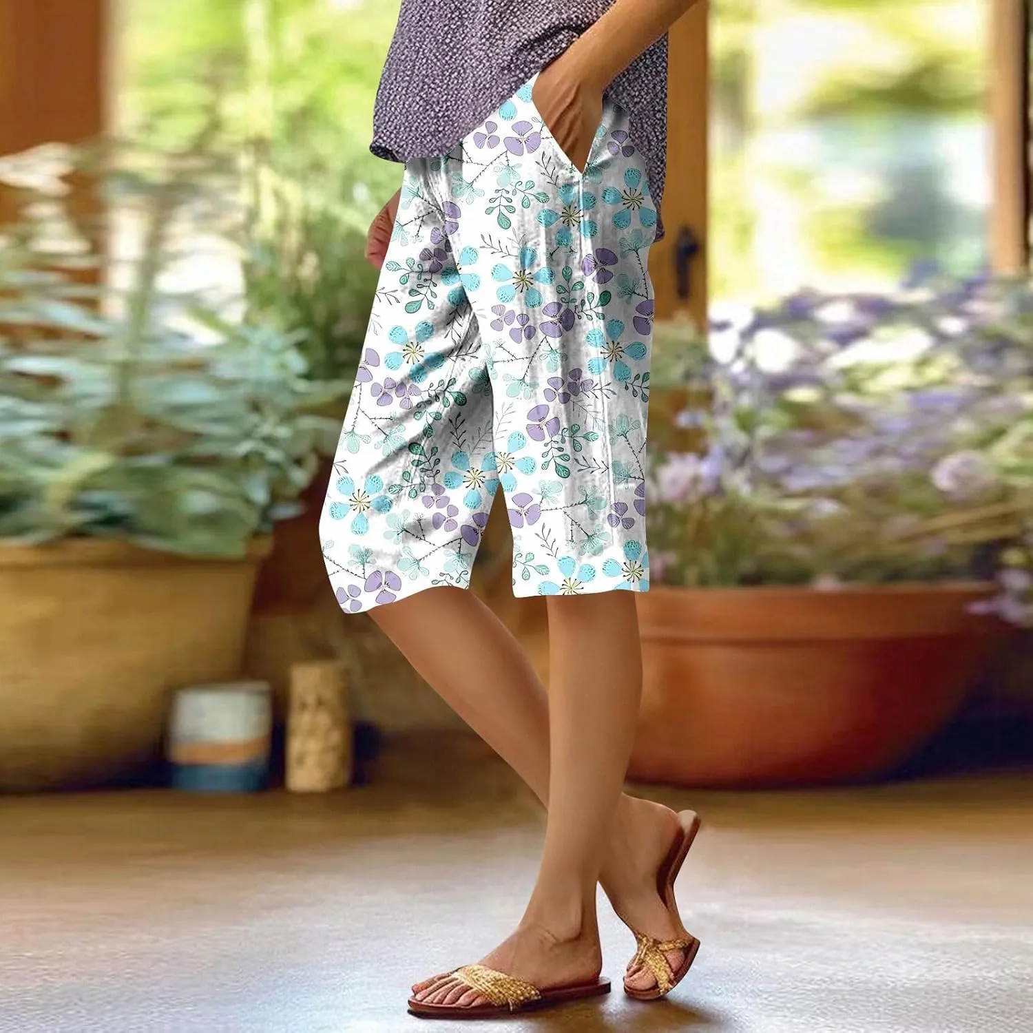 Summer Pants for Women High Waisted Loose Pants Elastic Floral Print Knee Length Bermuda Shorts with Pockets Vacation